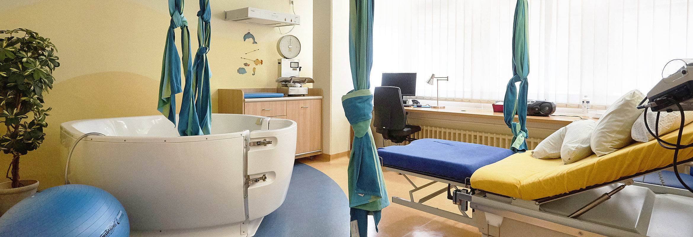 Geburtshilfe: Kreißsaal der Klinik für Frauenheilkunde und Geburtshilfe in Kaiserslautern