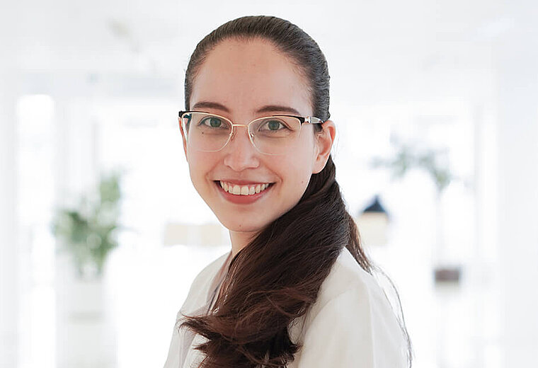Stephanie Silvia Madrid Apolinario Stephanie Silvia Madrid Apolinario