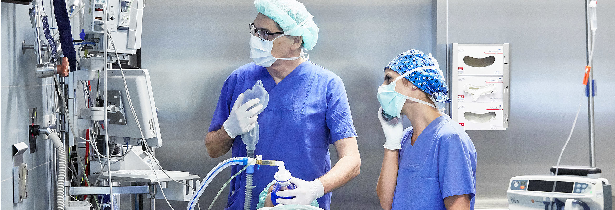 Anästhesisten im Operationssaal des Westpfalz-Klinikums Kusel