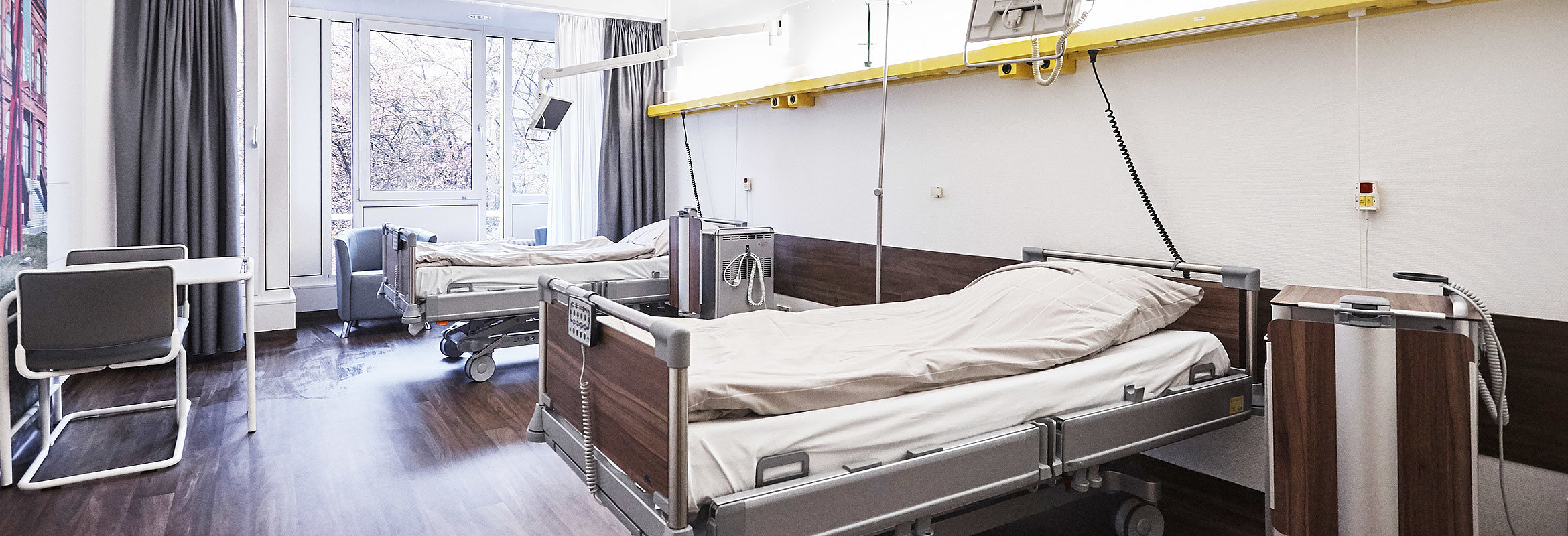 Ein Patientenzimmer auf der urologischen Station im Westpfalz-Klinikum Kaiserslautern