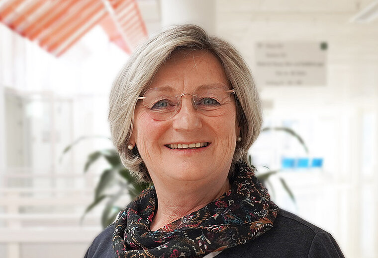 Barbara Fischer Barbara Fischer