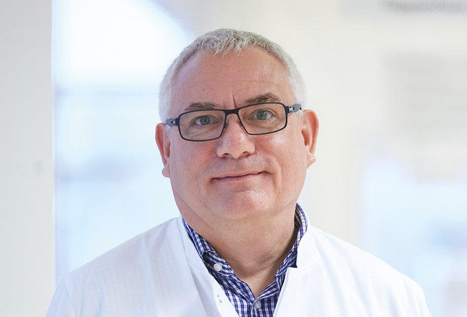 Dr. med. Tilmann Erchinger, Leitender Arzt der Klinik für Innere Medizin 2 in Kaiserslautern