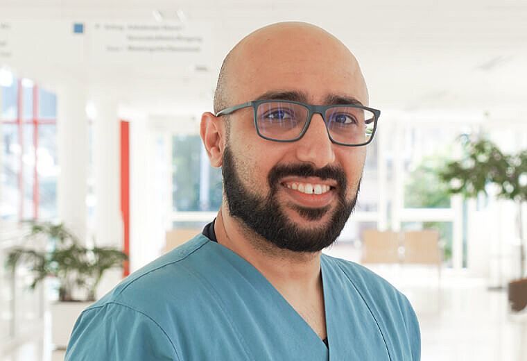Dr. med (univ. Pecs)  Adnan Alkurdi