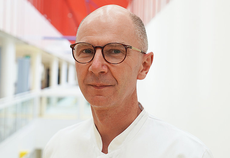Prof. Dr. med. Gerhard Held Prof. Dr. med. Gerhard Held