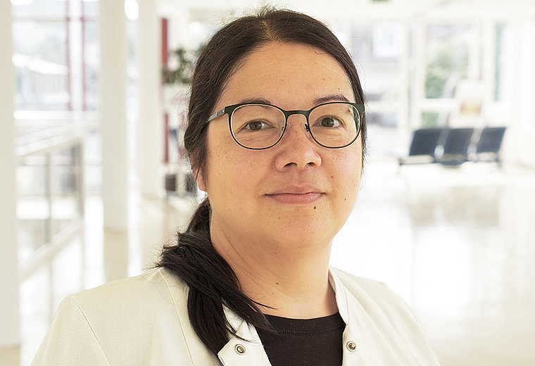 Dr. med. Sabine Wong Dr. med. Sabine Wong