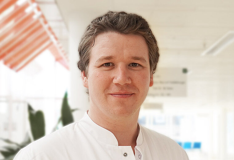 Dr. med.  Dominic Millenaar Dr. med.  Dominic Millenaar