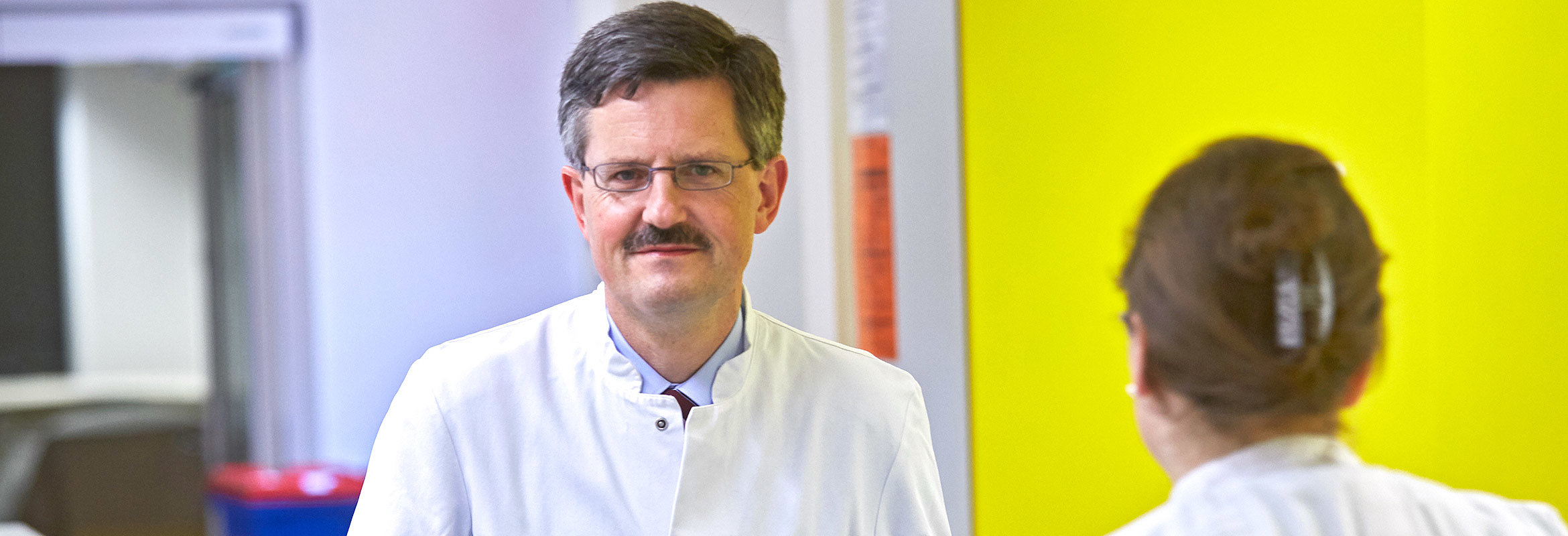 Prof. Dr. med. Jochen Rädle, Chefarzt der Klinik für Innere Medizin 3 in Kaiserslautern