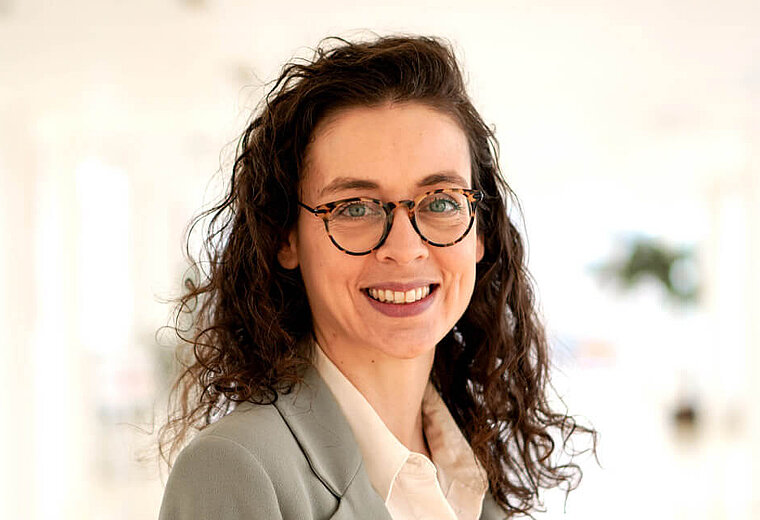 Dr. med.  Anna-Eva Blank