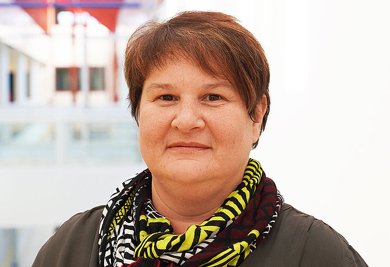   Irena Hentzel