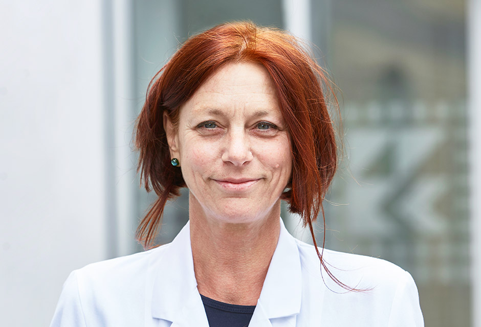 Dr. med. Carmen Klein Dr. med. Carmen Klein