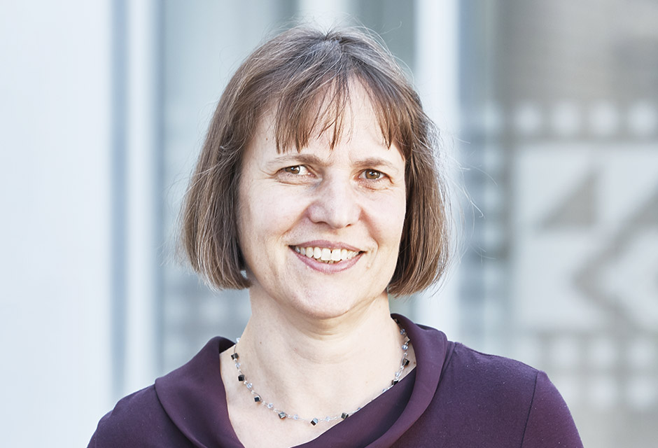 Susanne Gallhuber Susanne Gallhuber