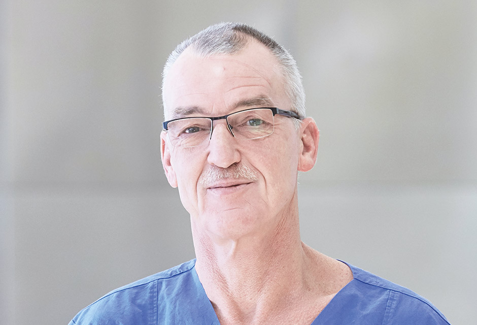 Klaus-Dieter Hofer Klaus-Dieter Hofer